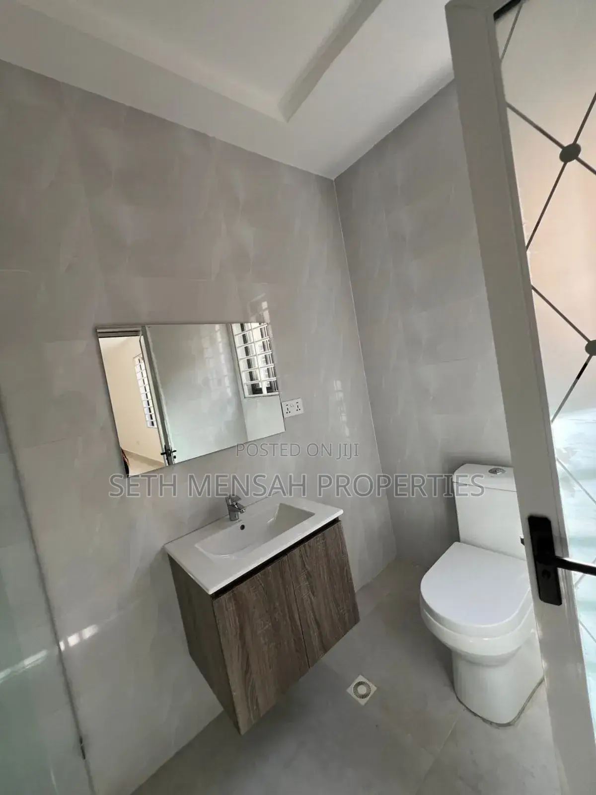 4bdrm House in Cantonments for rent