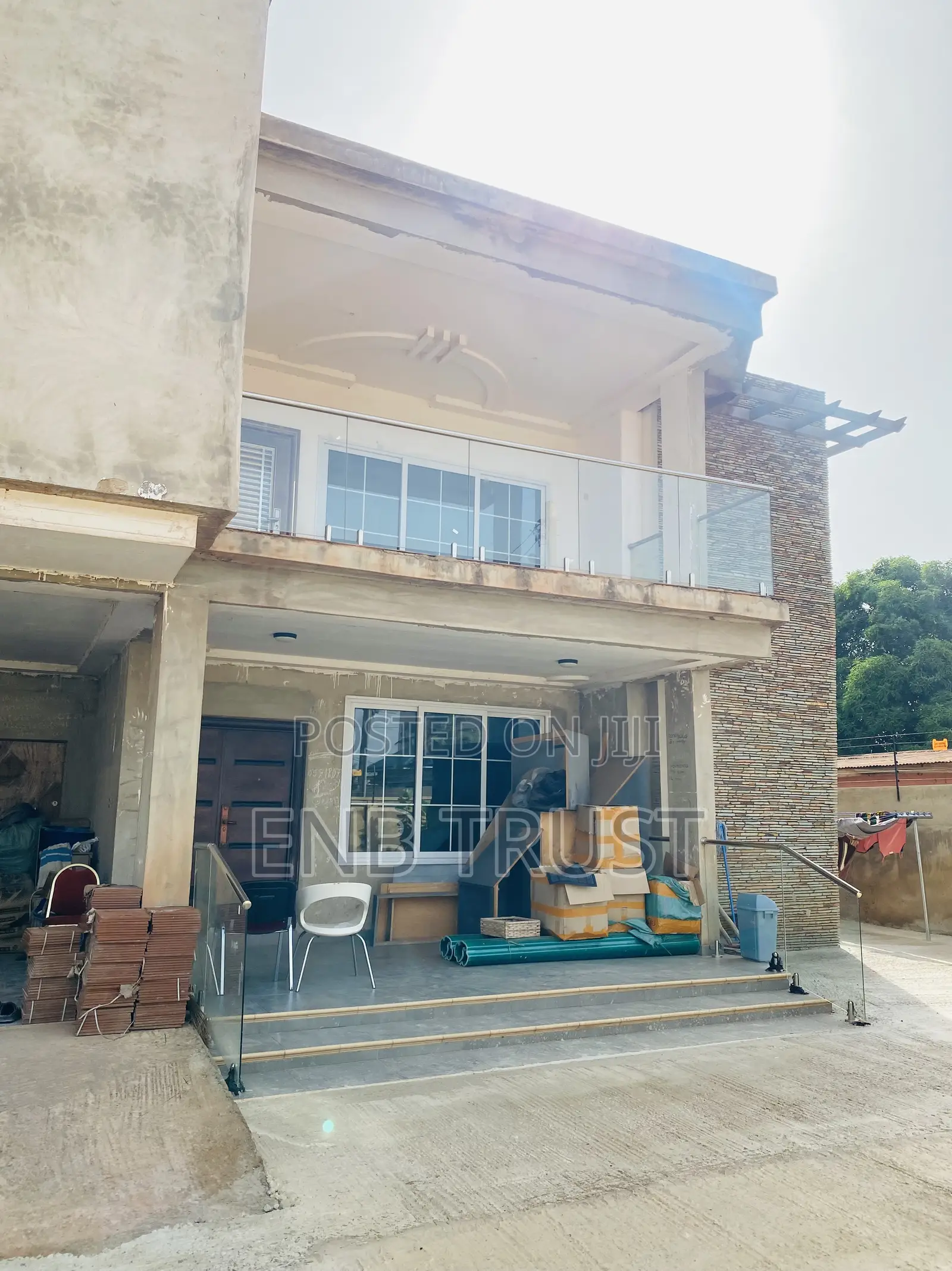 13bdrm Mansion in Tantra Hills for sale