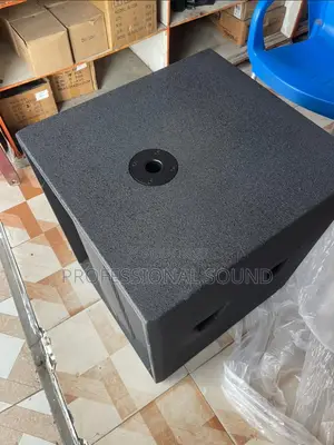 Martin Base