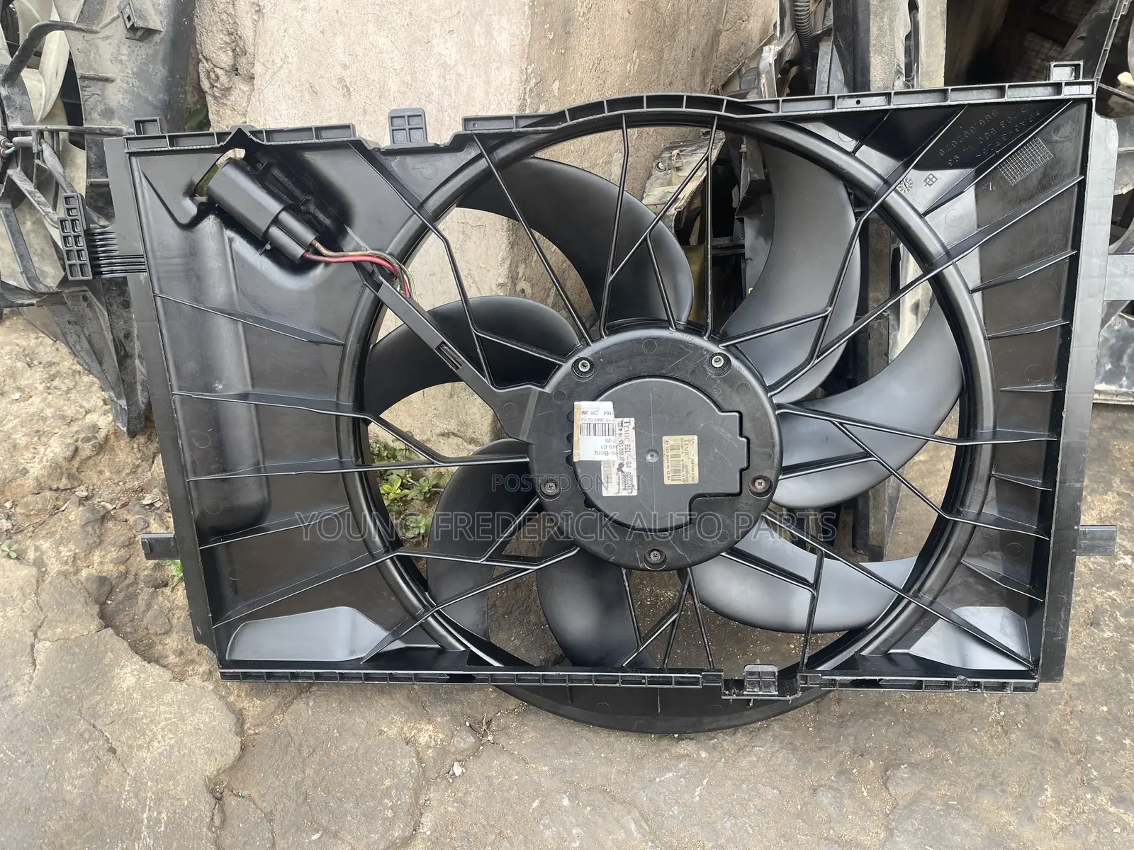 Young Auto Parts,Sell Quality Fan and Radiators.Thanks