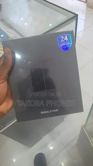 New Samsung Galaxy Z Fold 5 512 GB Silver