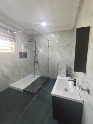 1bdrm Apartment in Adjiringanor, East Legon for rent