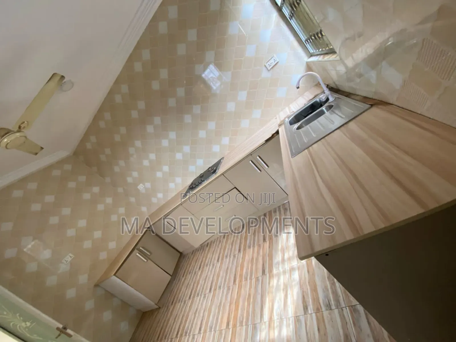 3bdrm Apartment in Madev Realty, Lapaz for rent