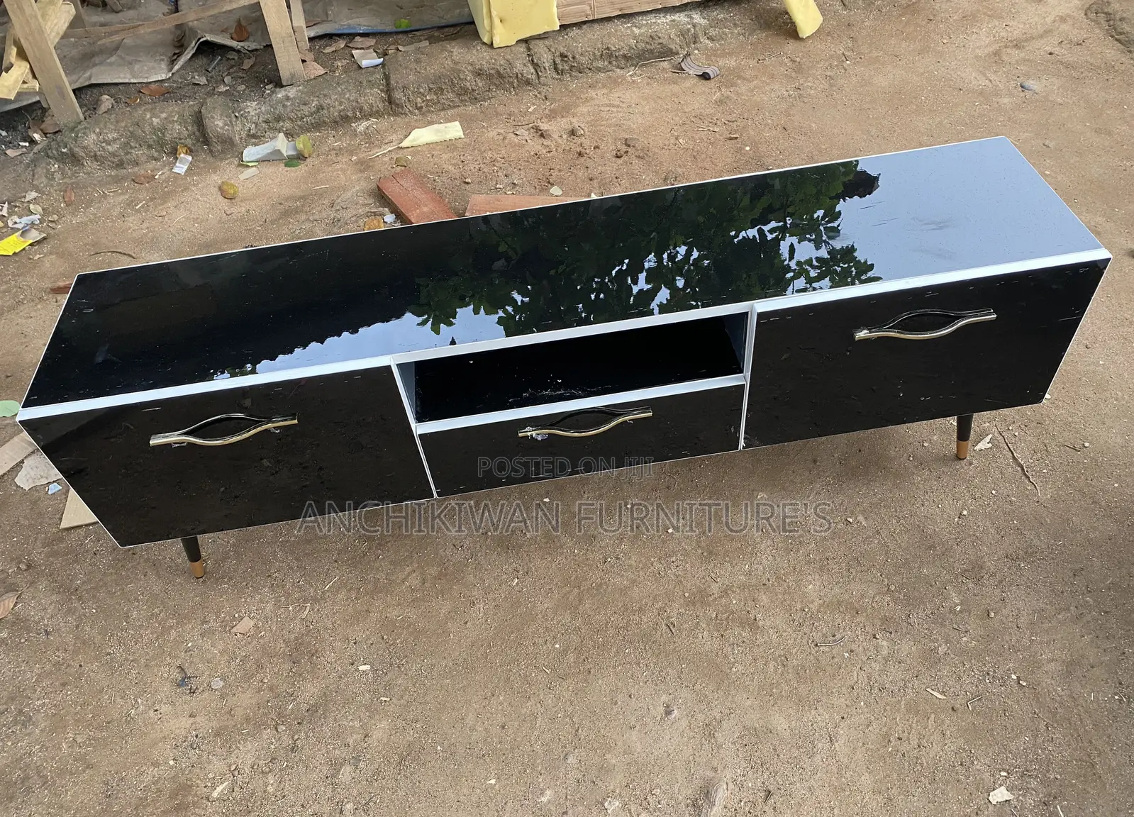 Foreign Tv Stand 6 Feet (Payment After Delivery)