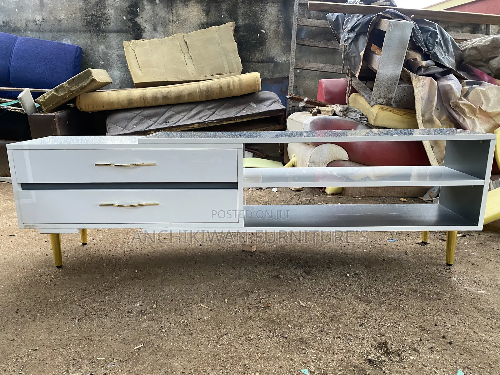 Foreign Chipboard Tv Stand 6 Feet 