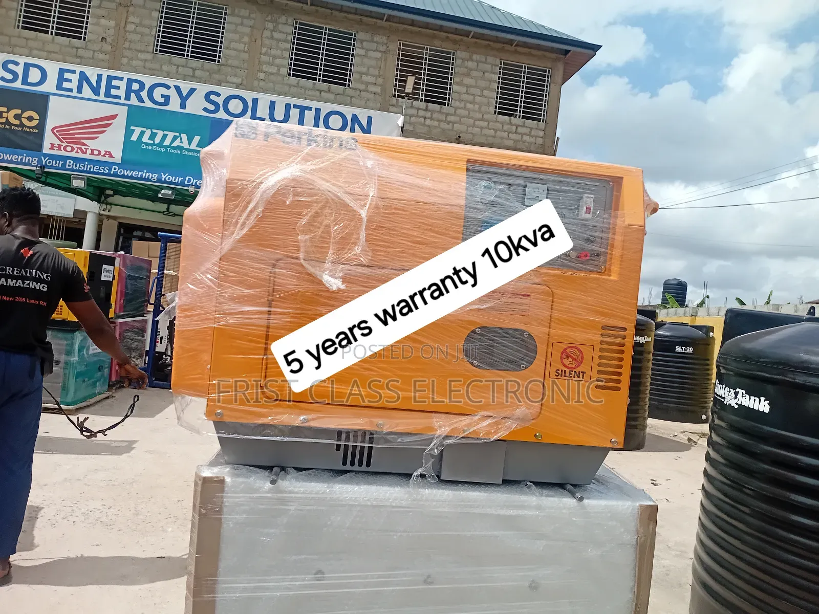 Long Lasting Performance 10kva Silent Diesel Generator
