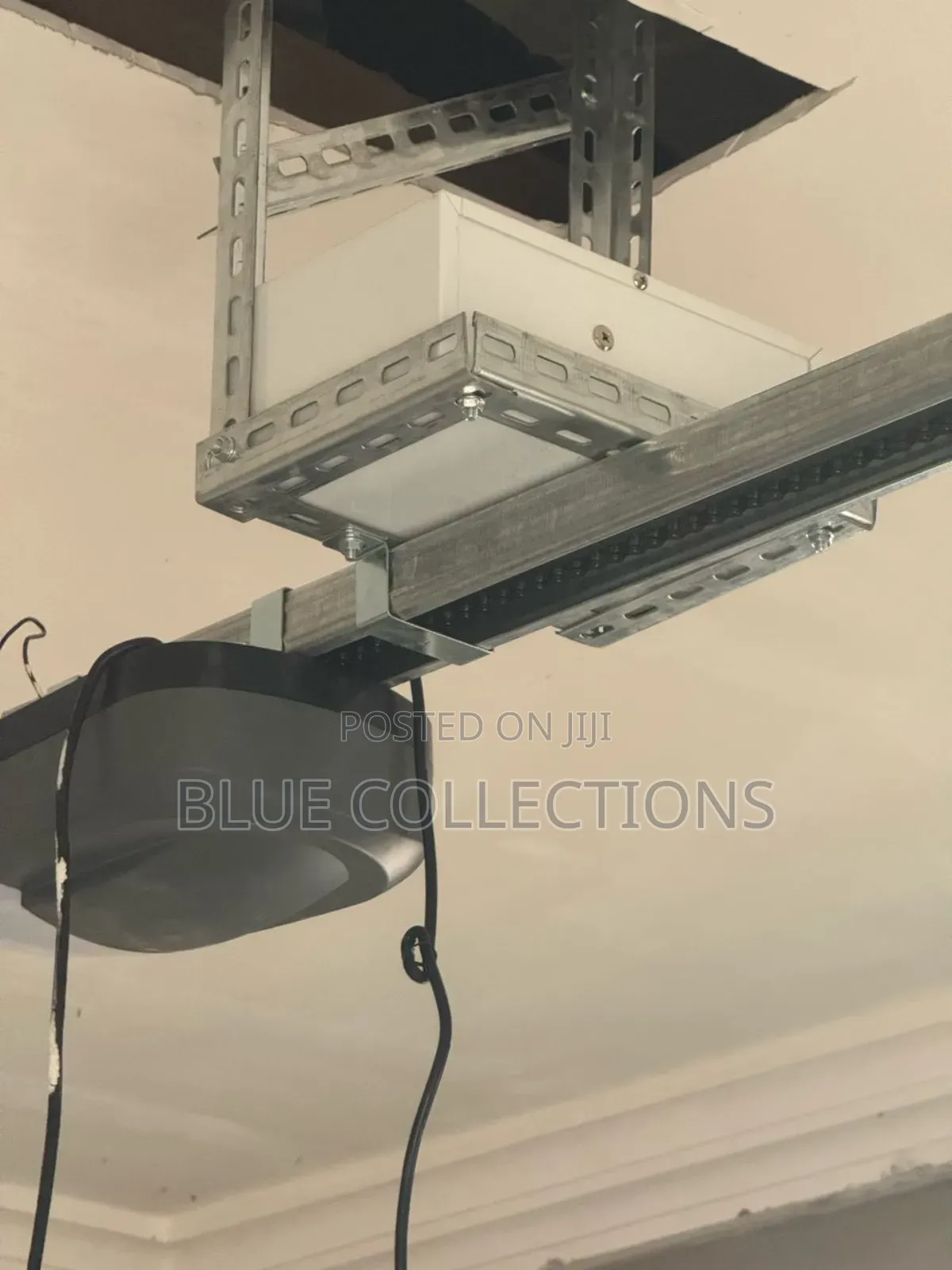 Garage Opener With Backup Battery