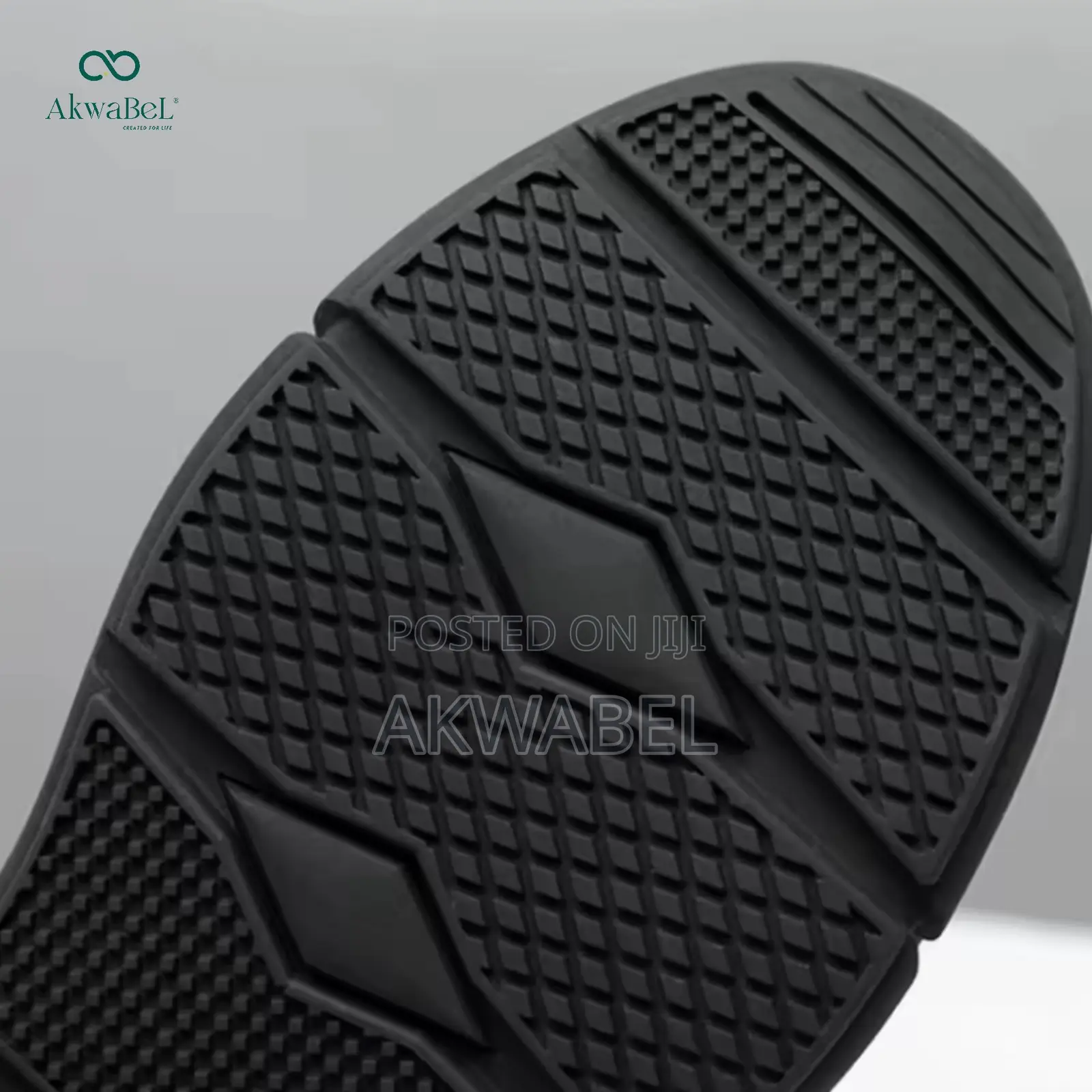 Fashionable Anti Slip Light Weight Safety Shoes