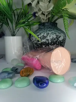 7.9-Inch Dildo Rotating Vibrator Battery Powered