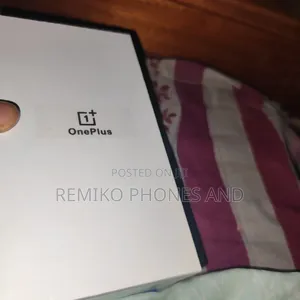 New OnePlus 10 Pro 256 GB Black