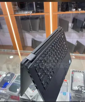 Laptop Dell Latitude 7390 16GB Intel Core i5 SSD 256GB