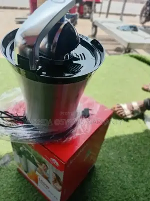Durable Decakila Super Power Citrus Juicer