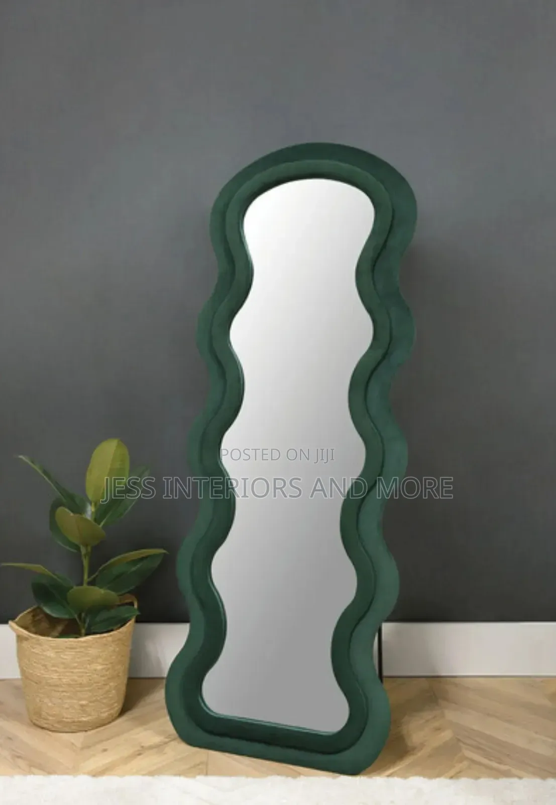 Wobble Mirror