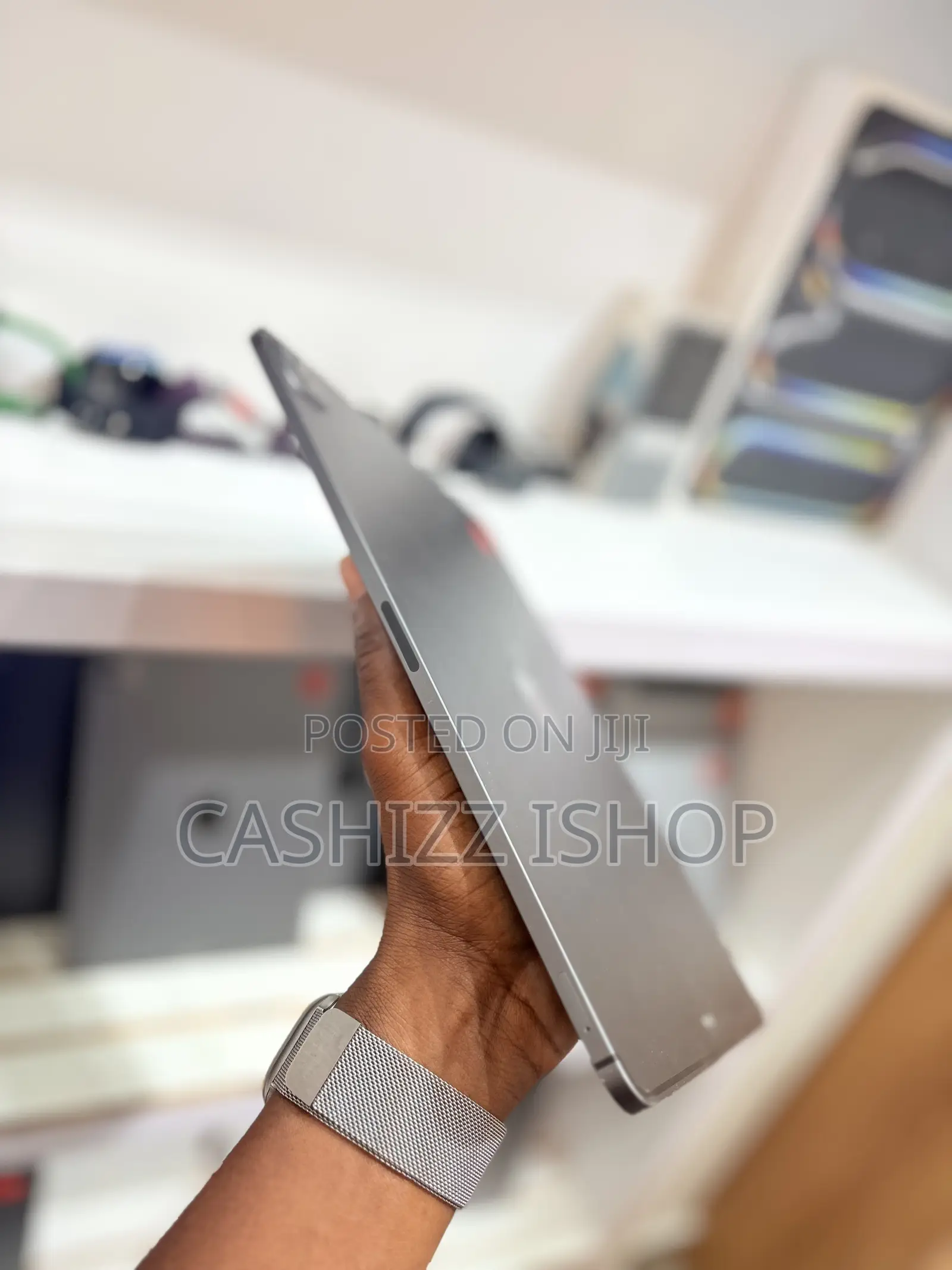 Apple iPad Pro 12.9 (2021) 128 GB Gray