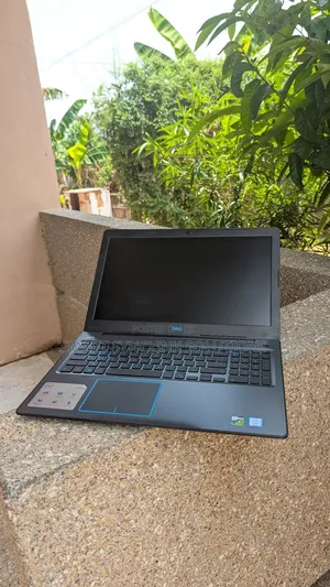 New Laptop Dell G3 15 3579 16GB Intel Core i5 SSD 512GB
