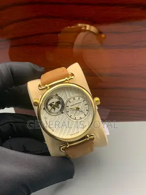 Keep Moving Unique Watch