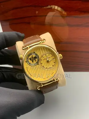 Keep Moving Unique Watch