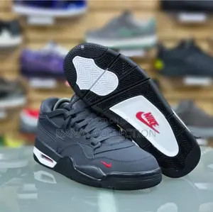 Air Jordan 4 Rm