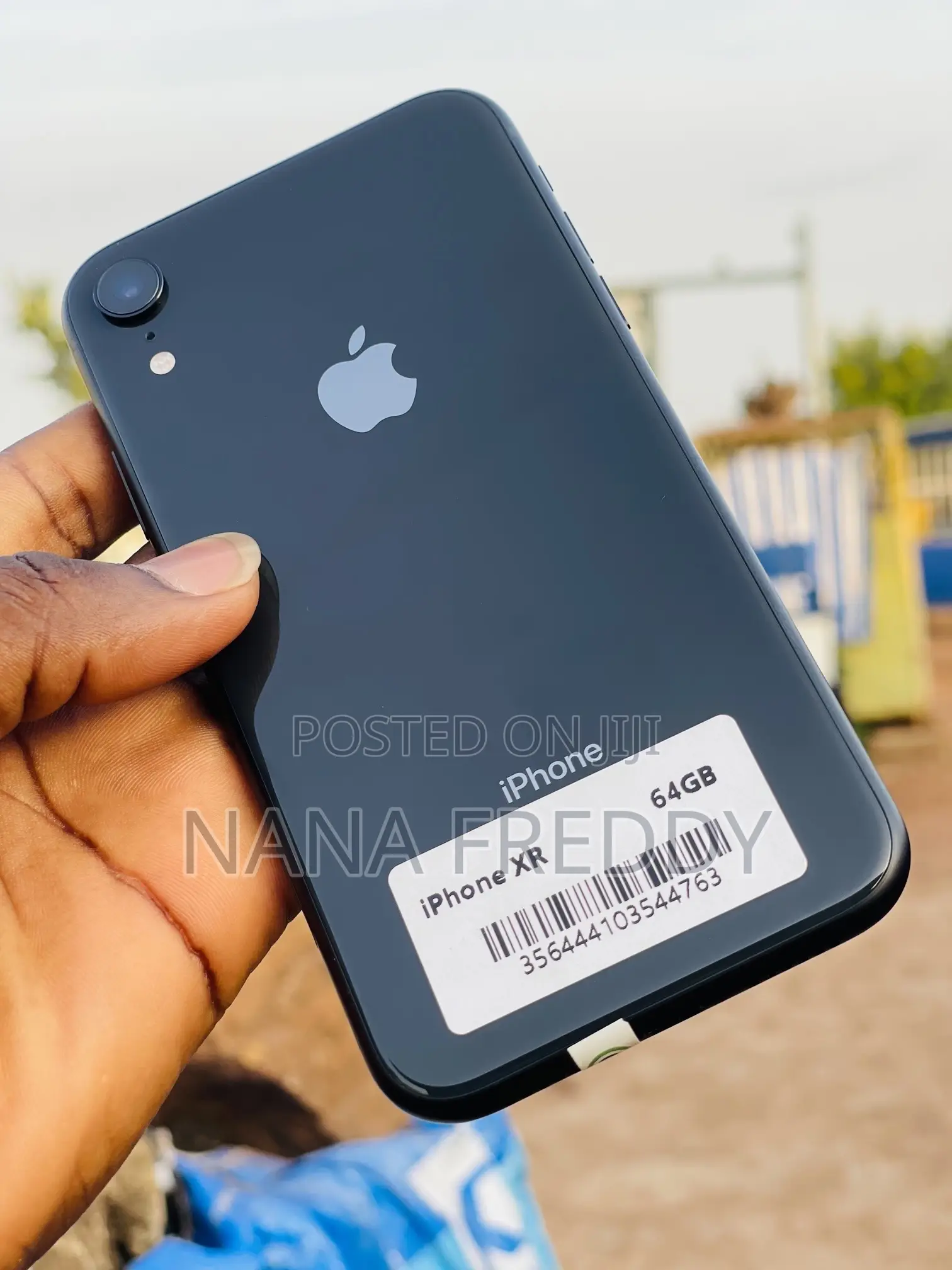 Apple iPhone XR 64 GB Black