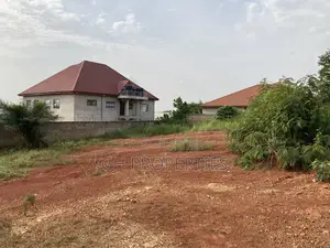 One Full Plot for Sale at Kwanwoma,Aboabo.