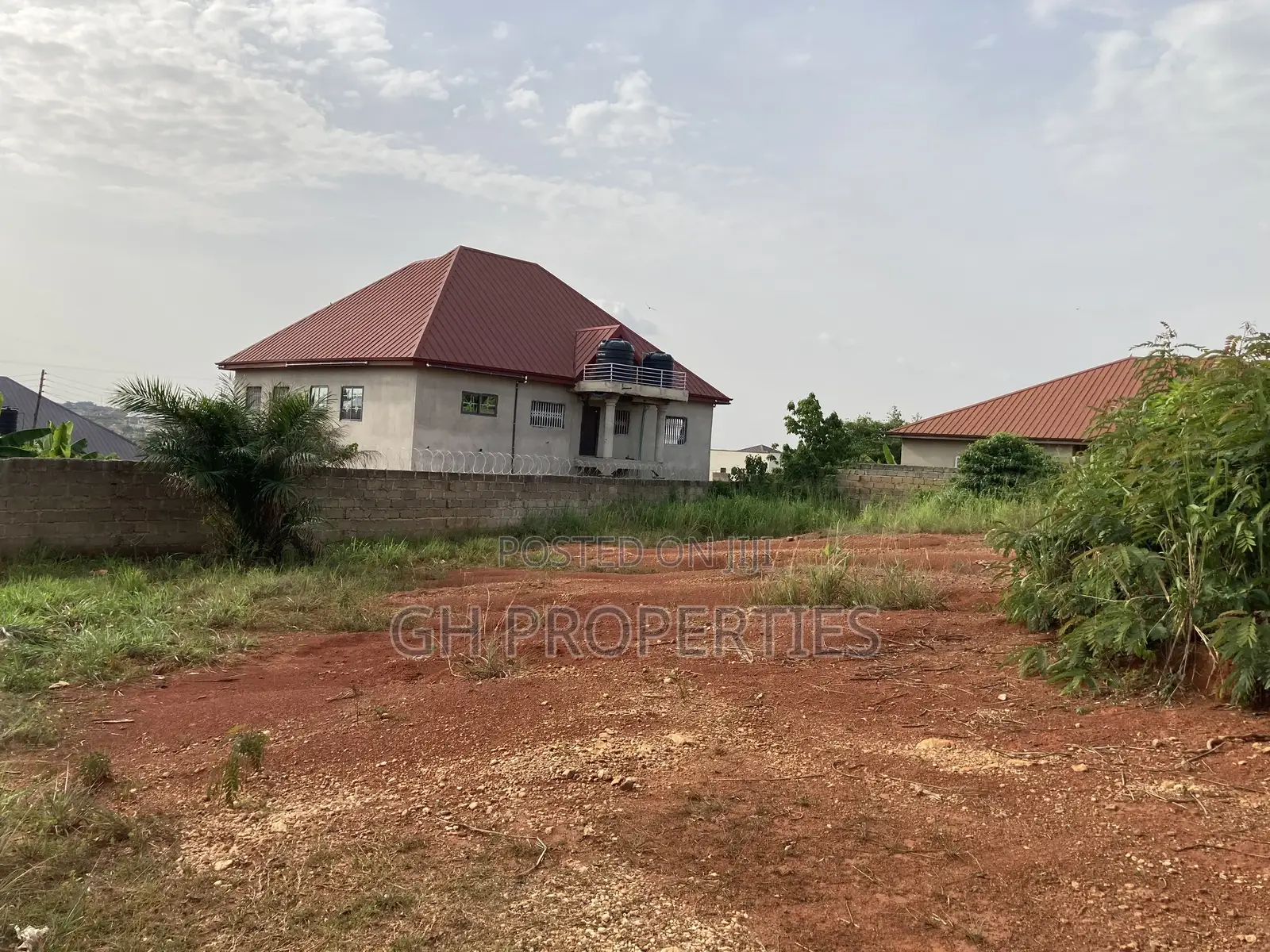 One Full Plot for Sale at Kwanwoma,Aboabo.