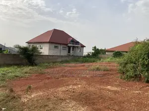 One Full Plot for Sale at Kwanwoma,Aboabo.