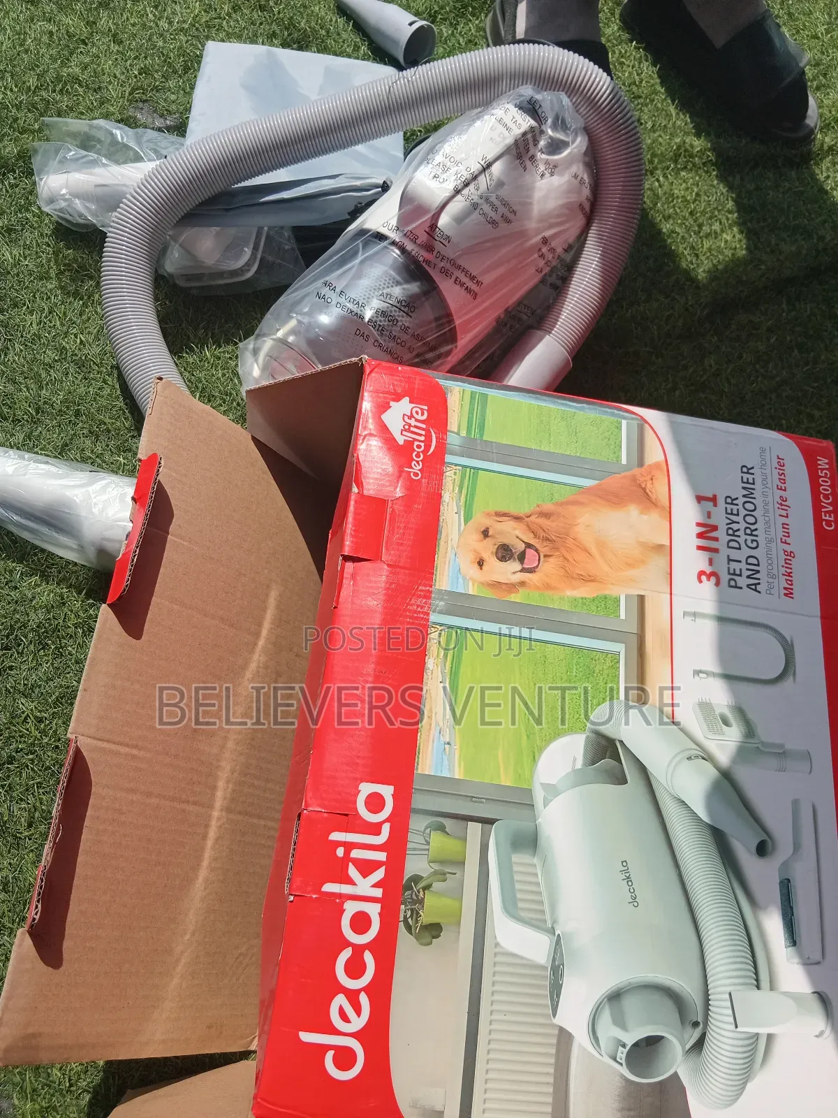 Big Spacce Decakila Pet Dryer and Groomer Decakila