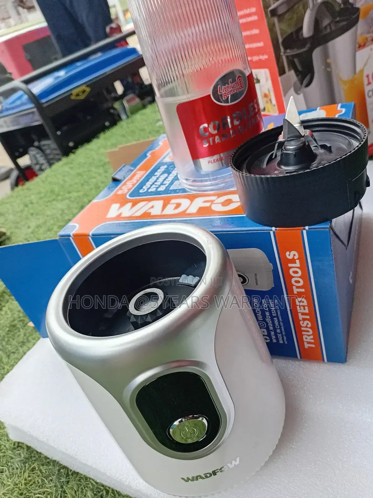 Reduced Stress Wadfow Stainless Blender Stand