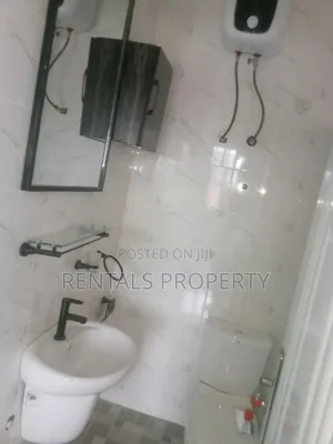 2bdrm Apartment in Lake Side Estate for rent