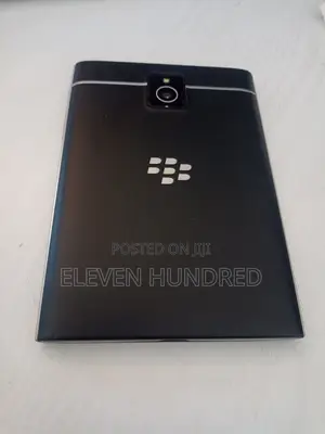 BlackBerry Passport 32 GB Black