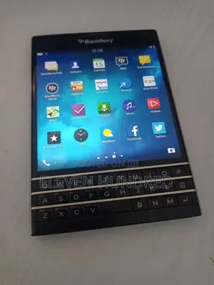 BlackBerry Passport 32 GB Black