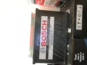 Bosch Car Batteries + 1 Year Warranty