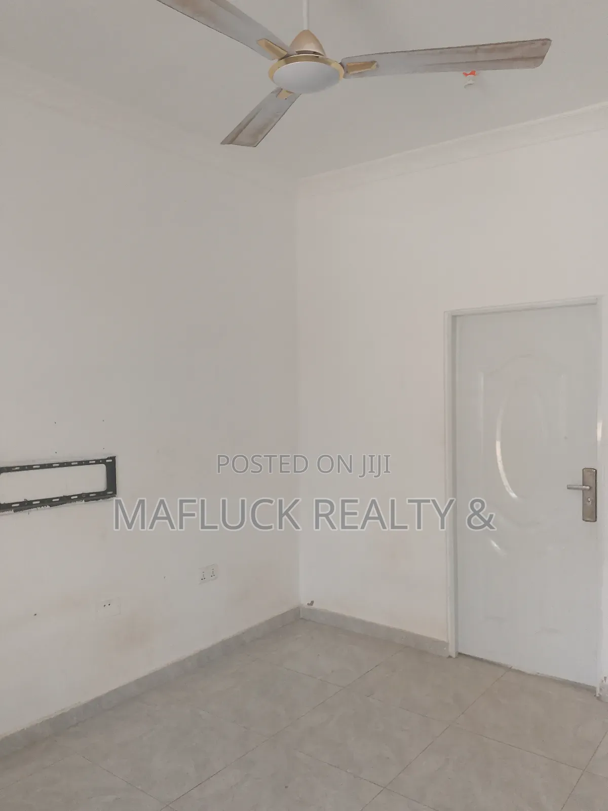 1bdrm Apartment in Lakeside Estate for rent