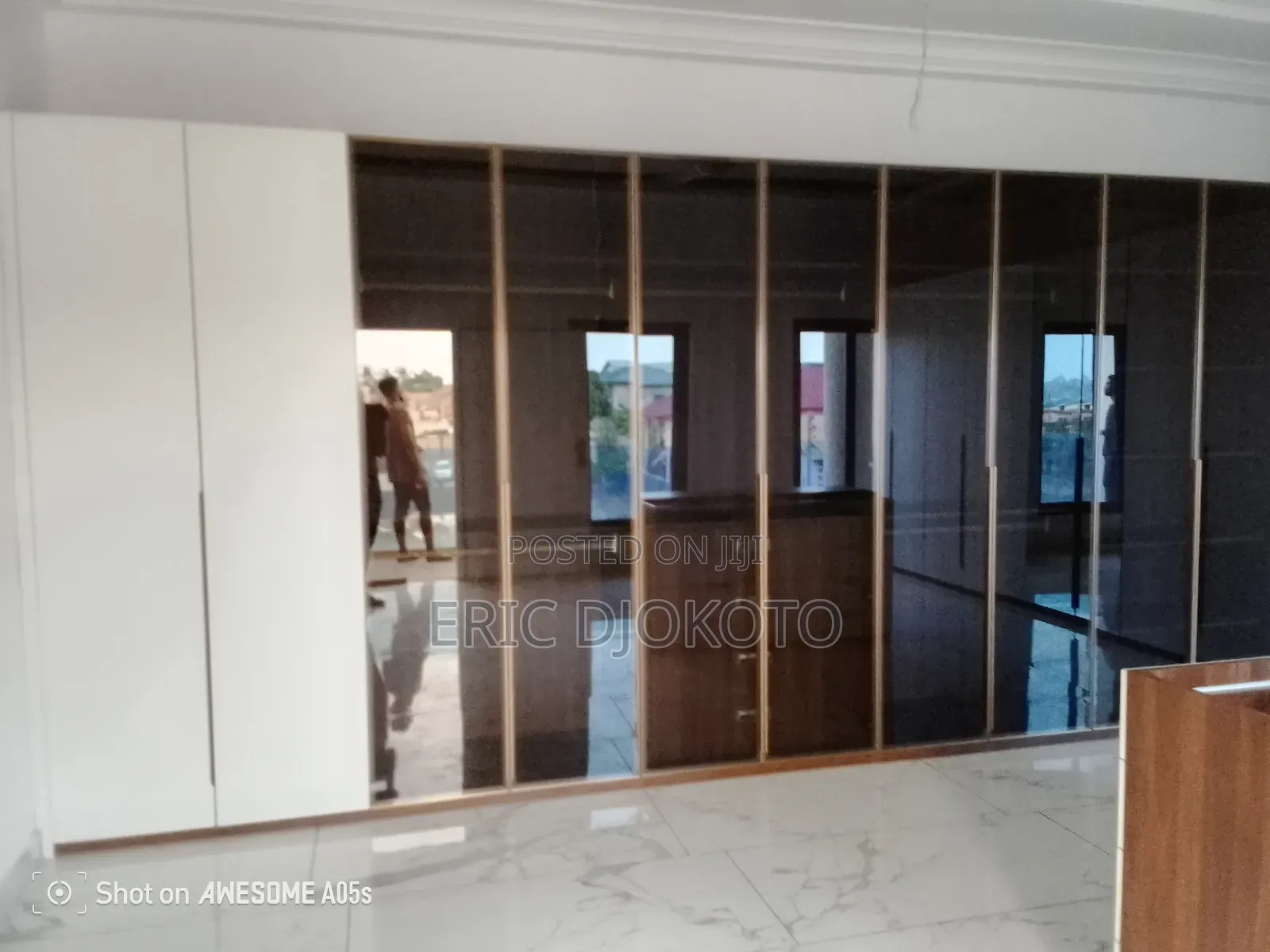 Wardrobe Cabinets With Glass Doors