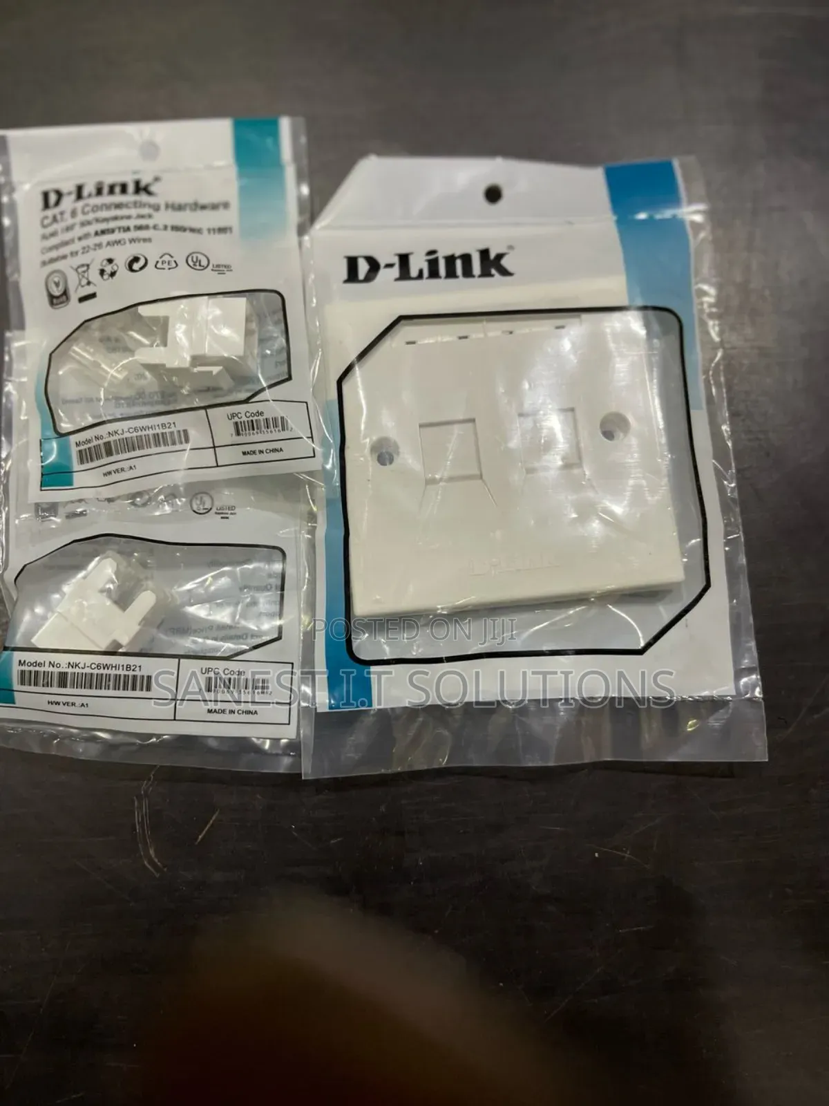 D-Link Double Faceplate With Keystone