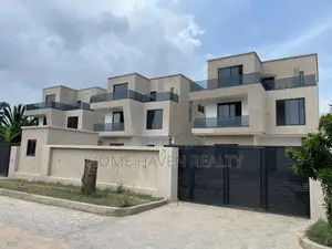 5bdrm House in Abelemkpe for sale