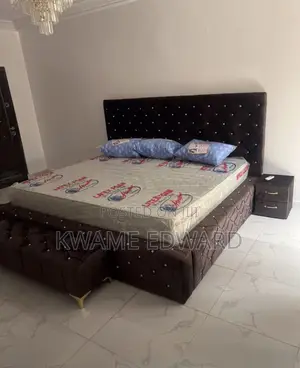 King Size Bed Frame With Two Sides Drawer and Ottoman