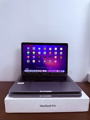 Laptop Apple MacBook Pro 2017 8GB Intel Core i5 SSD 256GB