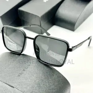Prada Frame/Sunglasses