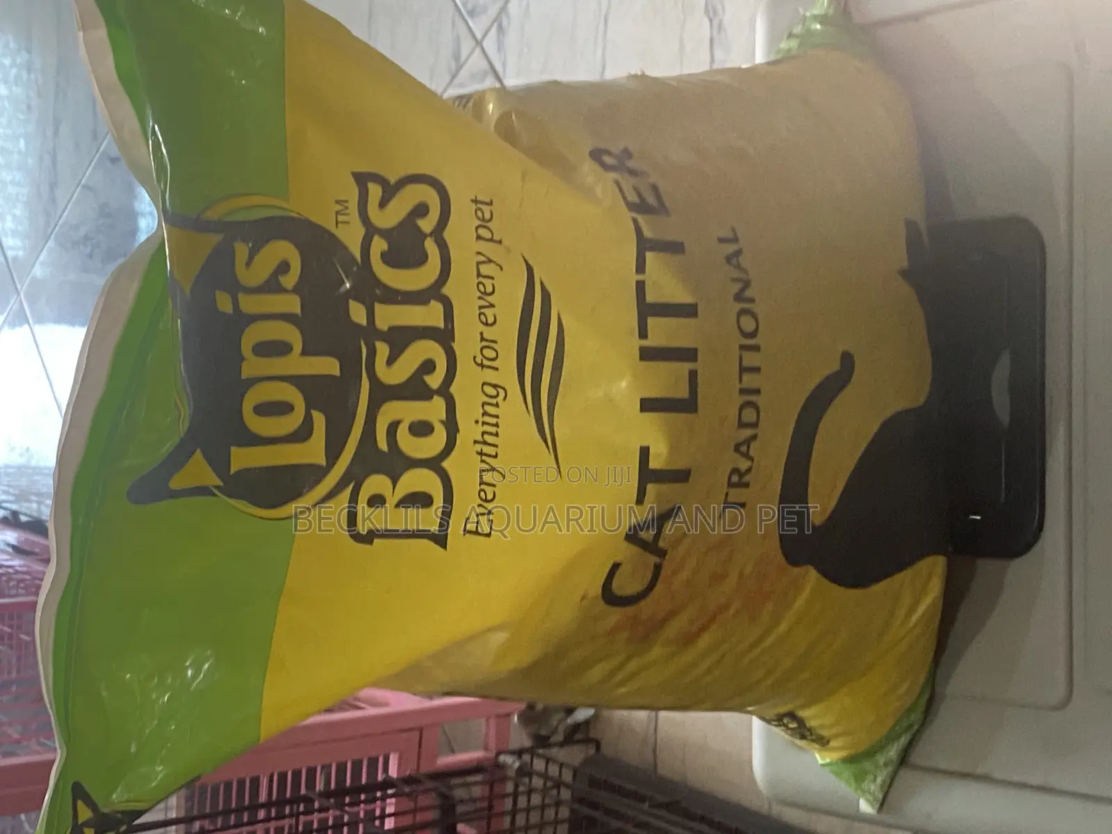 10 Kg Lopis Scented Cat Litter Sand