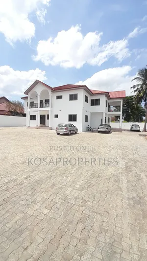 4bdrm House in Adjiringanor, Adjiriganor for rent