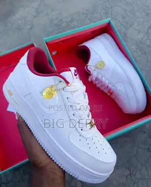 Nike Airforce 1 White and Red