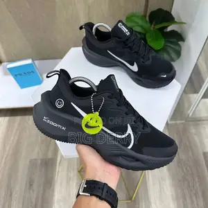 Nike Zoom Runner Black and White