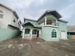 6bdrm House in Accra Metropolitan for sale