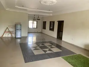 6bdrm House in Accra Metropolitan for sale