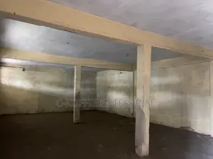 200 SQM Warehouse + 2bedrooms Apartment 4 Rent at Avenor