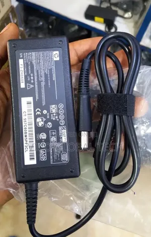 Hp 18.5v3.5a Big Pin Adapter