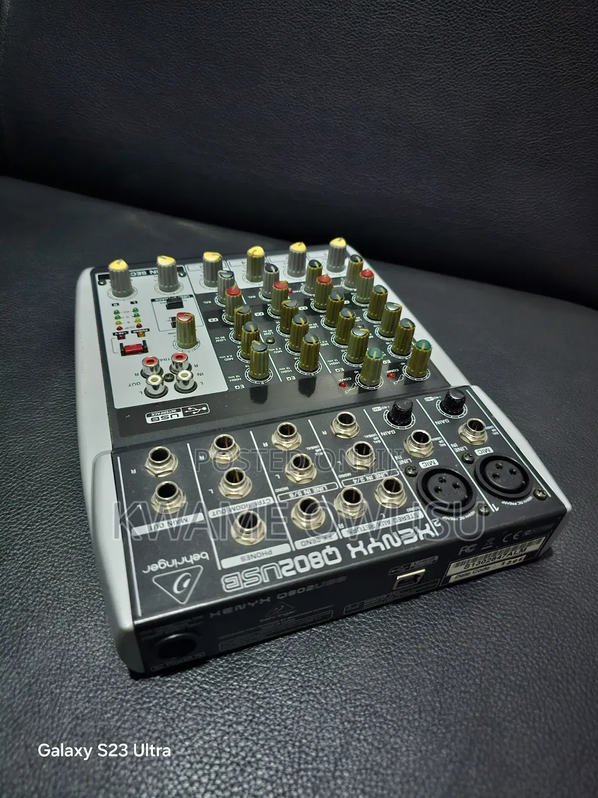 Behringer Xenyx Q802 Usb Mixer