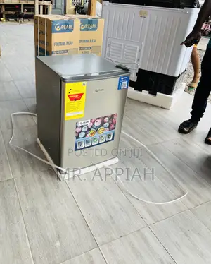 Unique Design Pearl Single Door Mini Electric Fridge.