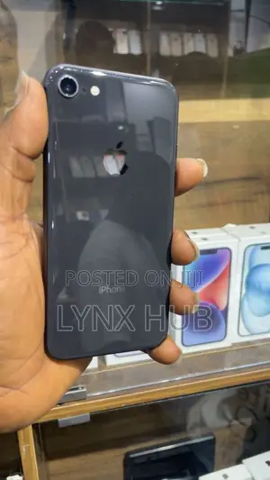 Apple iPhone 8 64 GB Black